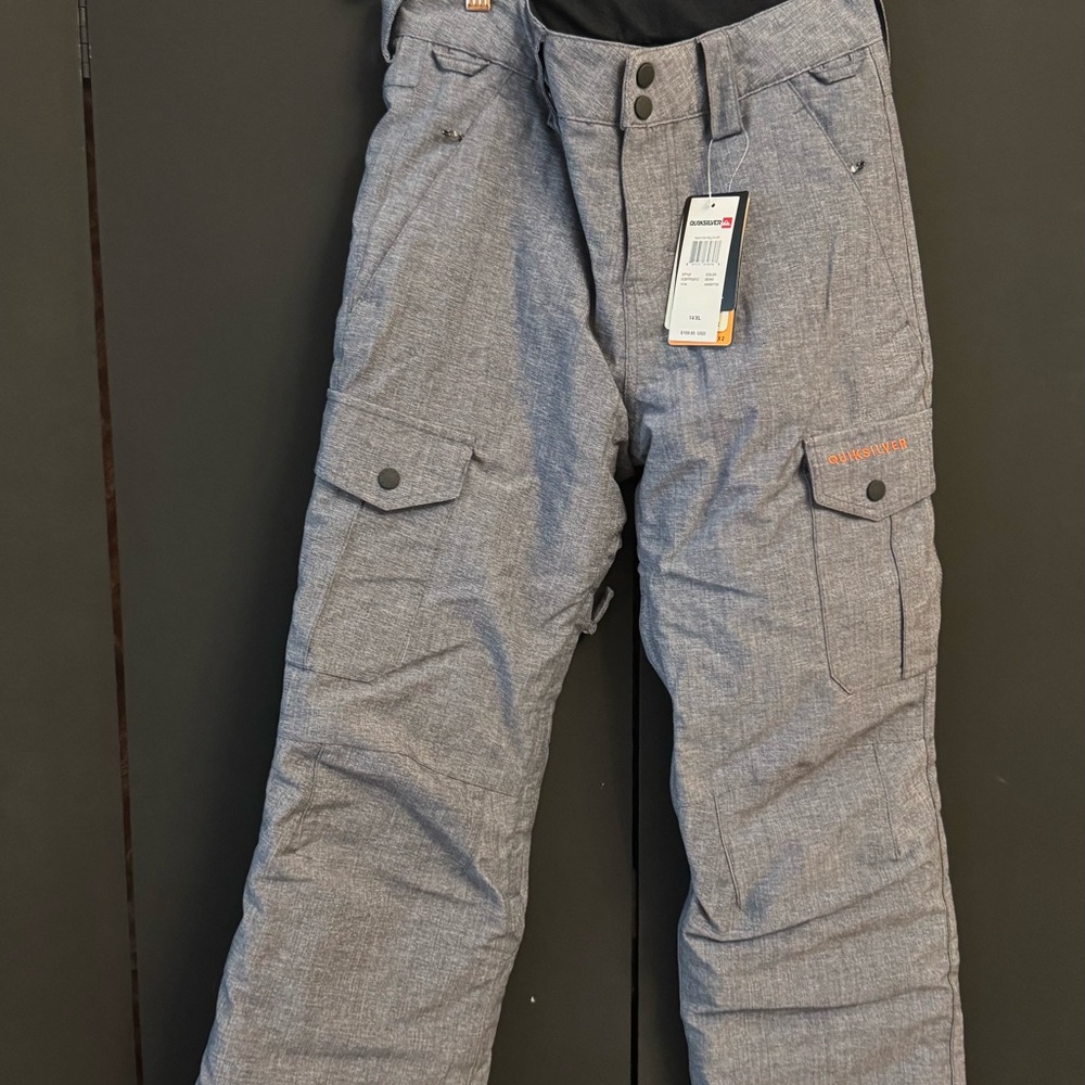 Boys 14 XL’s new snowboard pants